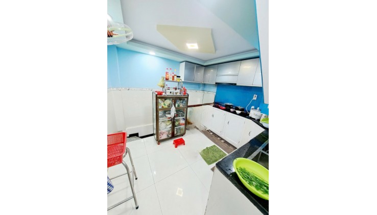 Gíá chỉ 4.5 TỶ TL! 36M², 2Tầng/3Pn, HẺM XE HƠI-P1 Gò Vấp!